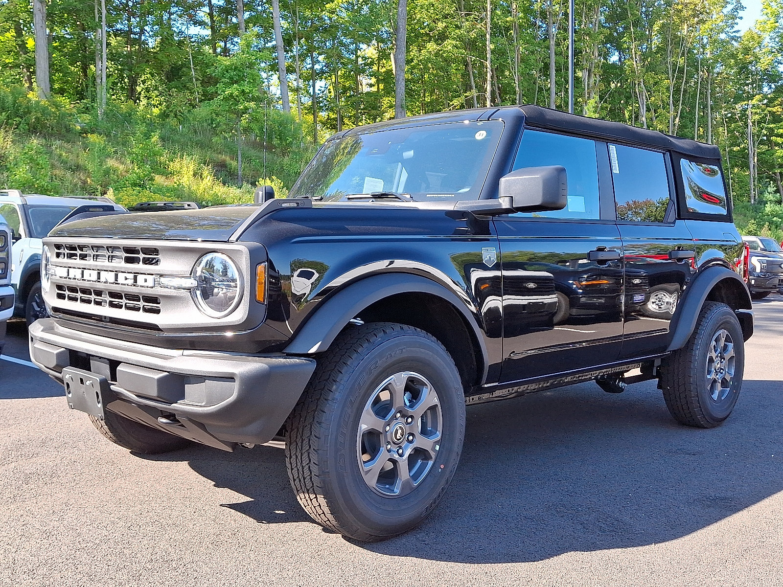 2025 Ford Bronco Big Bend photo 2