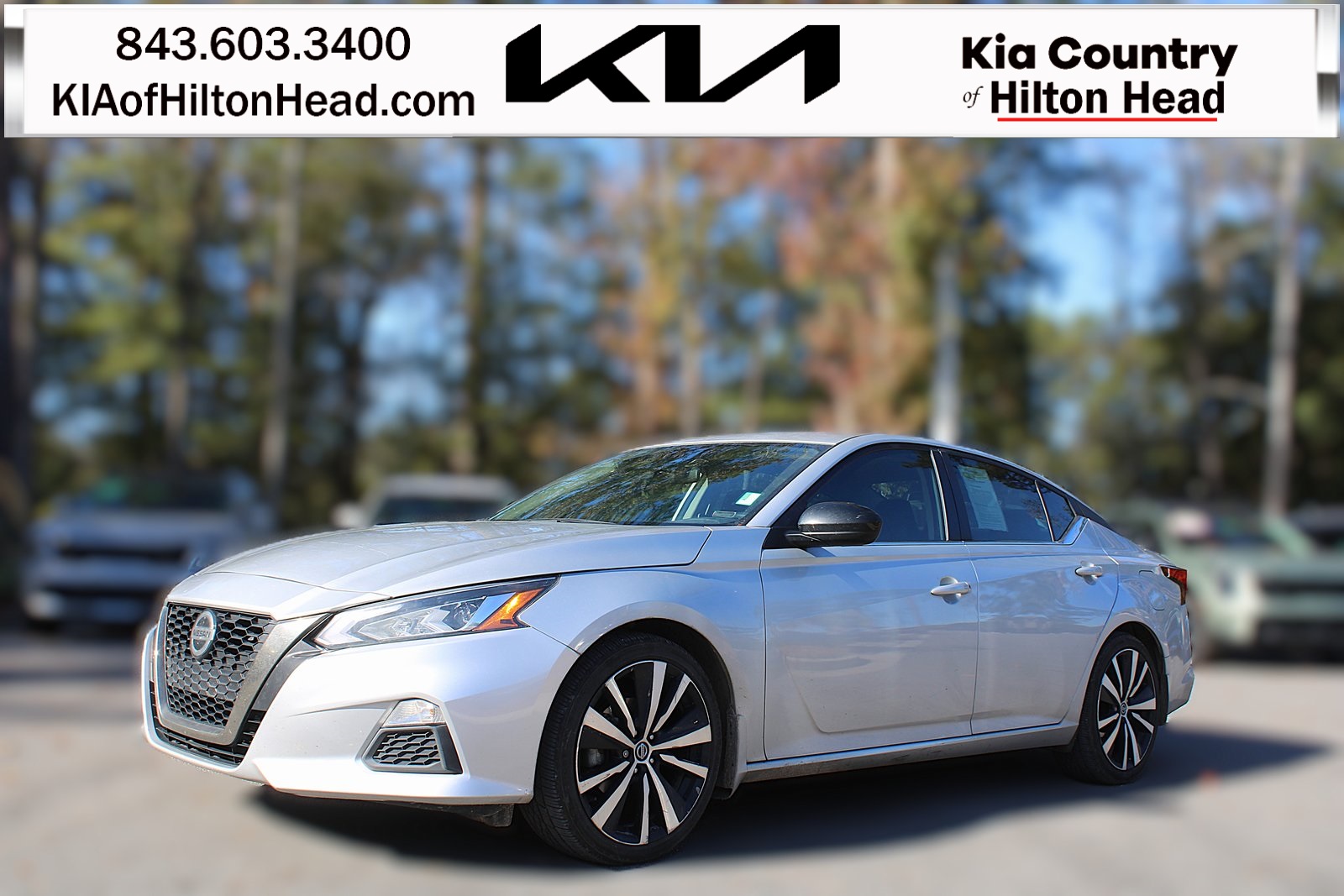 2022 Nissan Altima SR