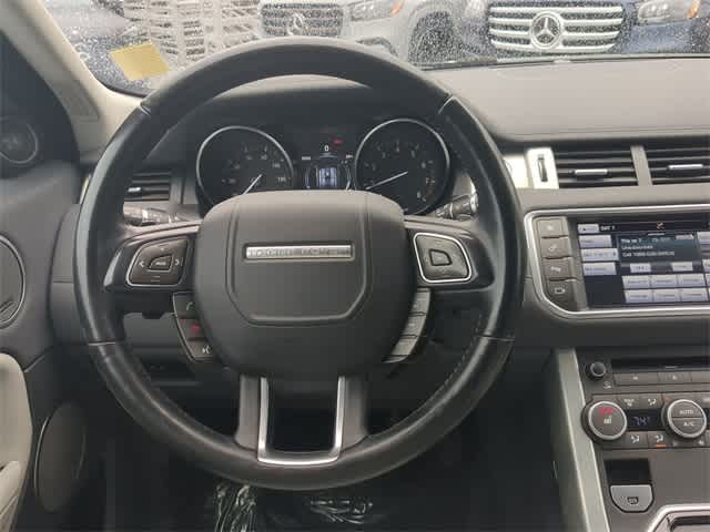 2016 Land Rover Range Rover Evoque SE photo 12