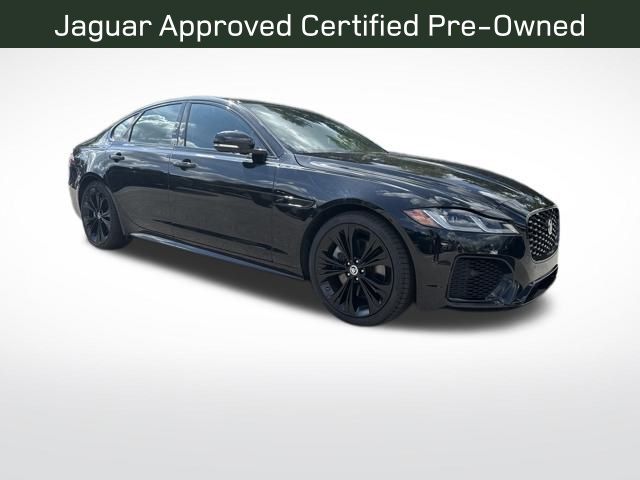 2024 Jaguar XF P300 R-Dynamic SE photo 6