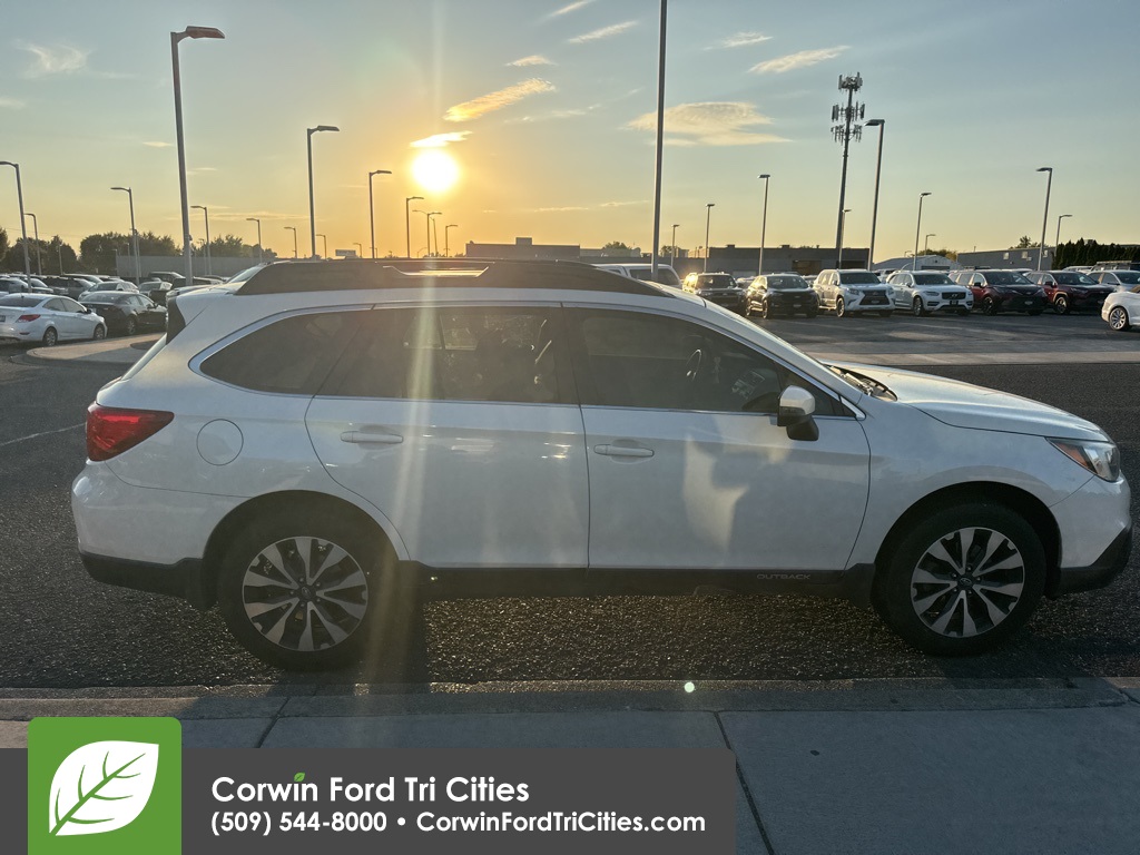 2017 Subaru Outback 2.5i photo 3