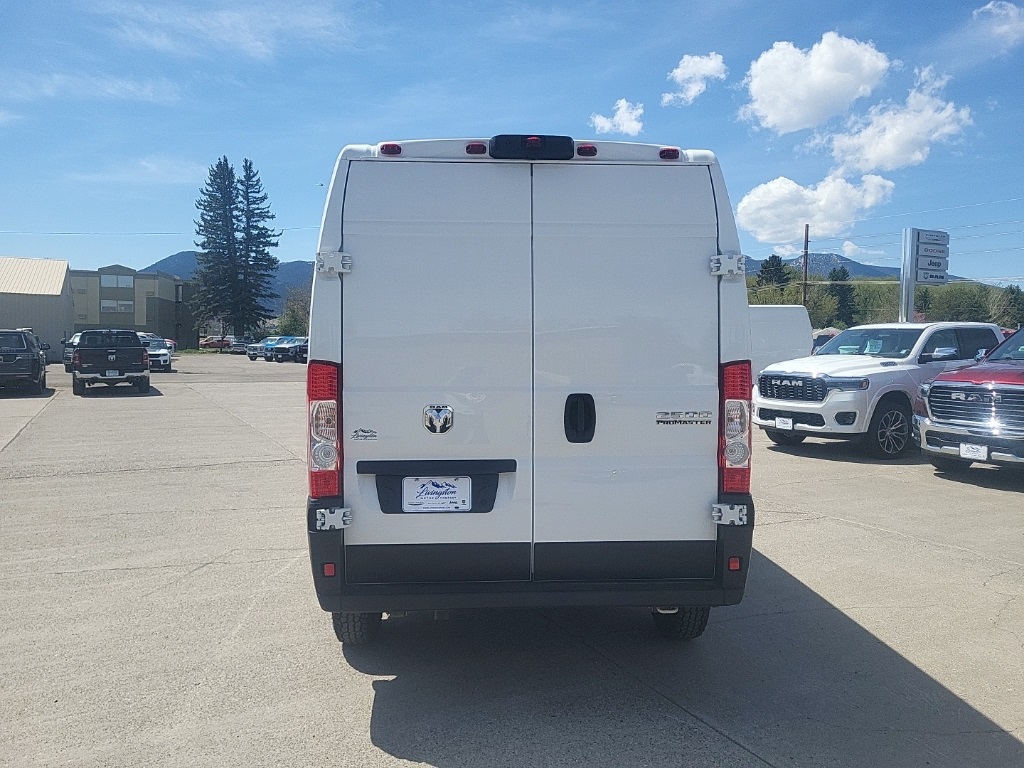 2023 Ram ProMaster 2500 photo 4