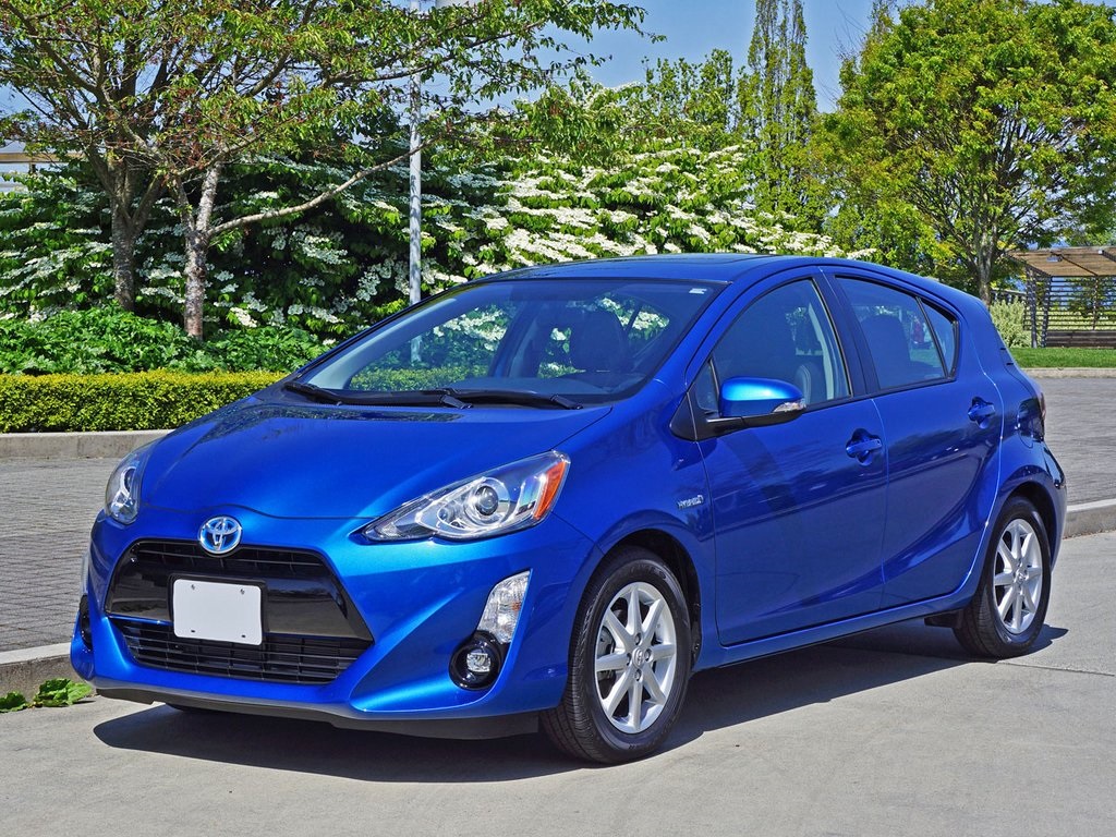 2015 Toyota Prius c Two