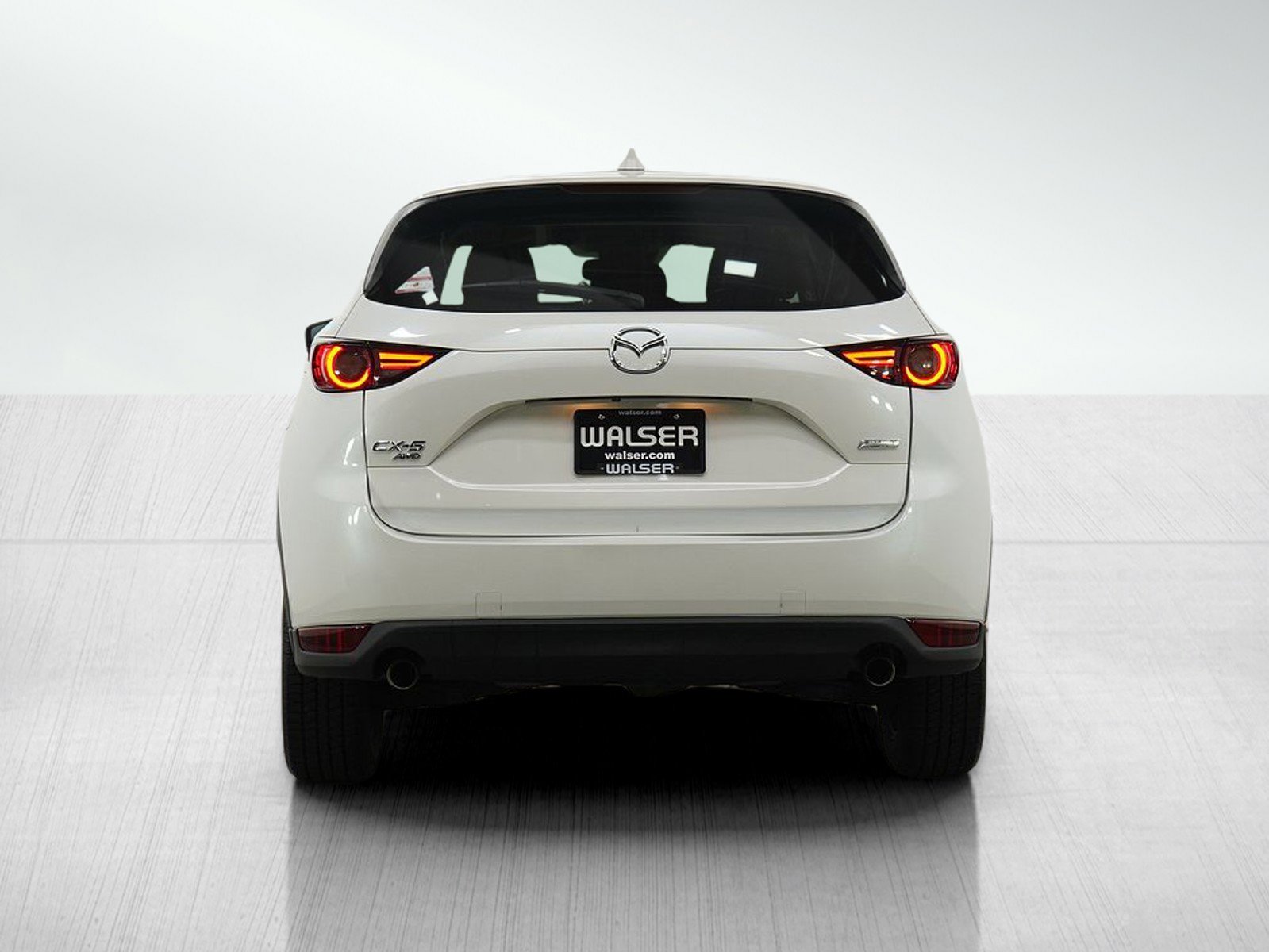 2017 Mazda CX-5 Grand Touring Select photo 3