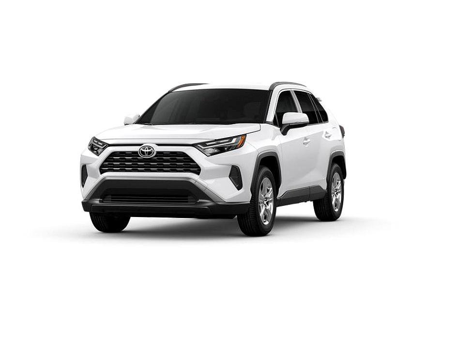2025 Toyota RAV4 XLE's photo
