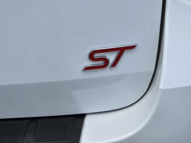 2025 Ford Explorer ST photo 4