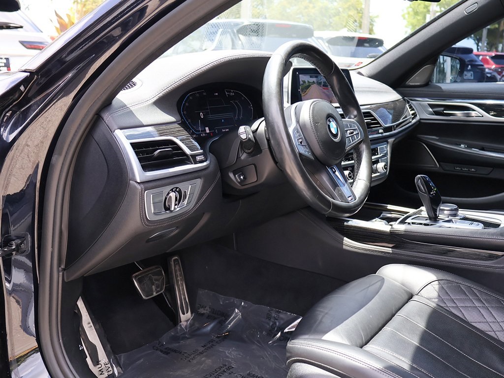 2020 Bmw 740i xDrive Sedan photo 23