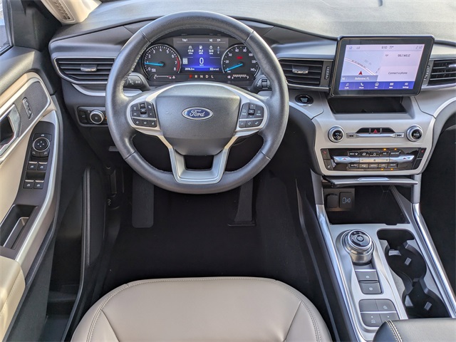 2023 Ford Explorer XLT photo 15
