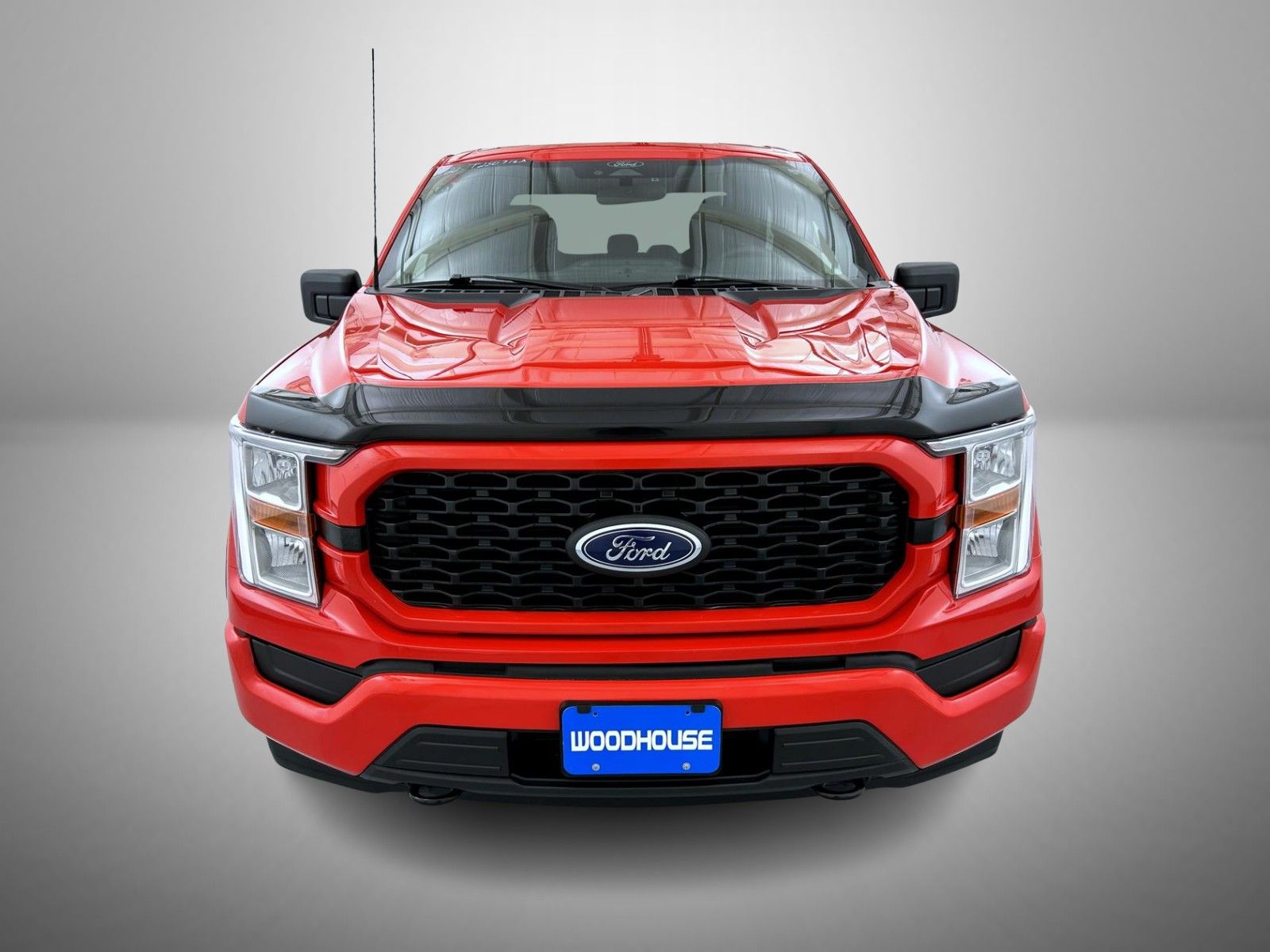 2022 Ford F-150 XL photo 2