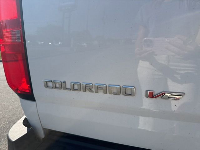 2018 Chevrolet Colorado LT photo 21