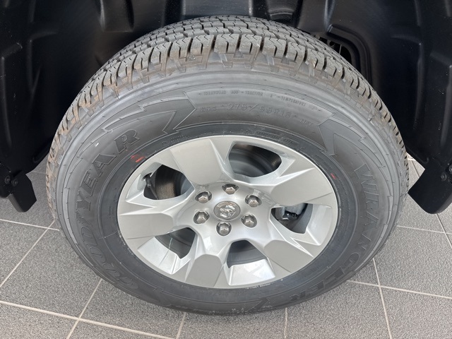 2025 Ram 1500 Big Horn Lone Star photo 4