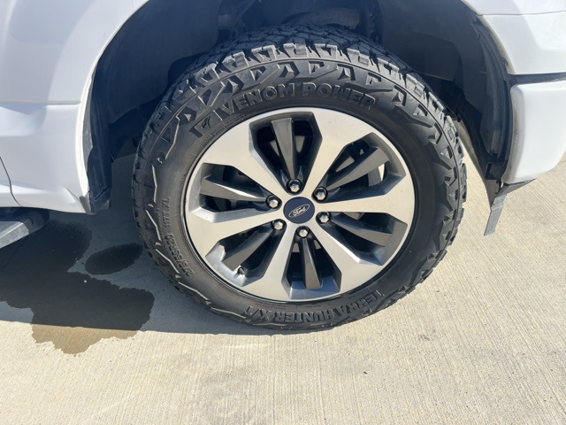 2019 Ford F-150 XL photo 9