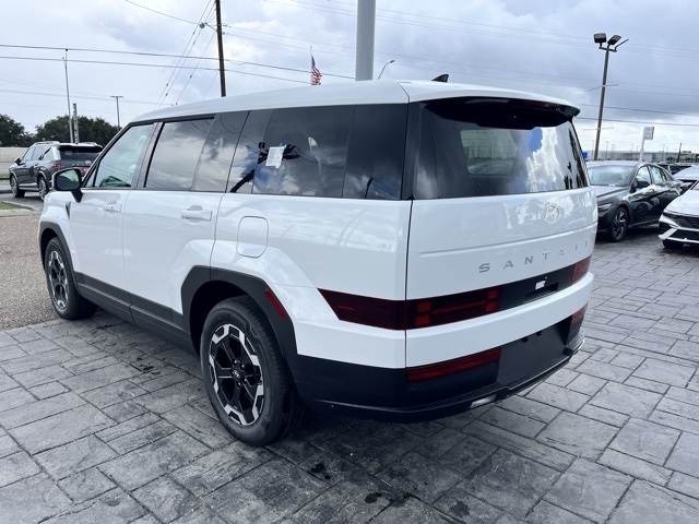 2026 Hyundai Santa Fe SE photo 4
