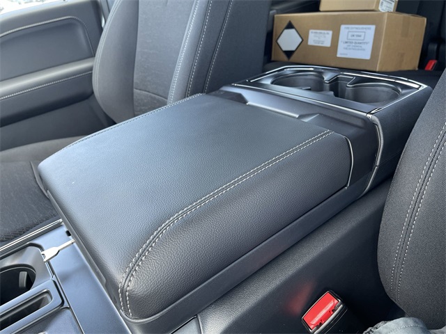 2025 Ford F-150 XLT photo 26
