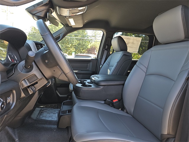 2026 Ram 3500 Tradesman photo 14