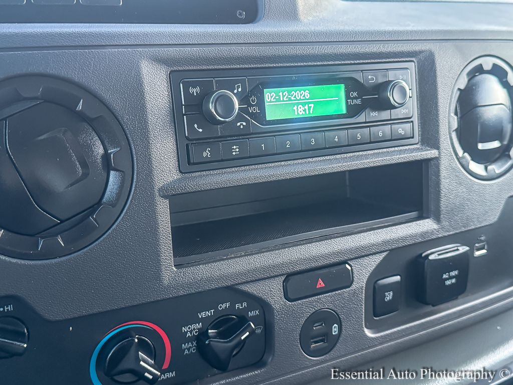 2025 FORD E-350 - Image 13