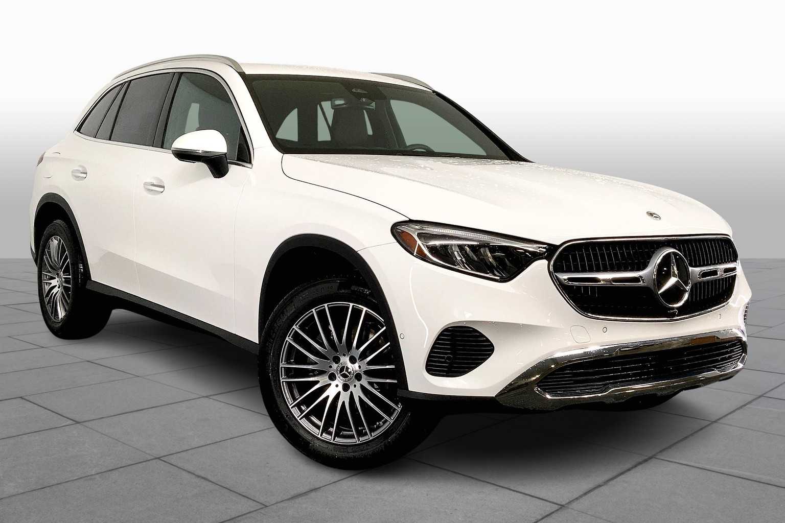 2025 Mercedes Benz GLC 300 4MATIC photo 2