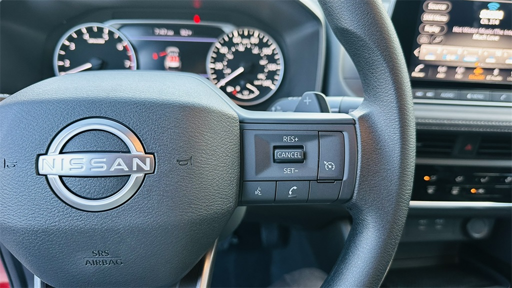 2026 Nissan Rogue S photo 17