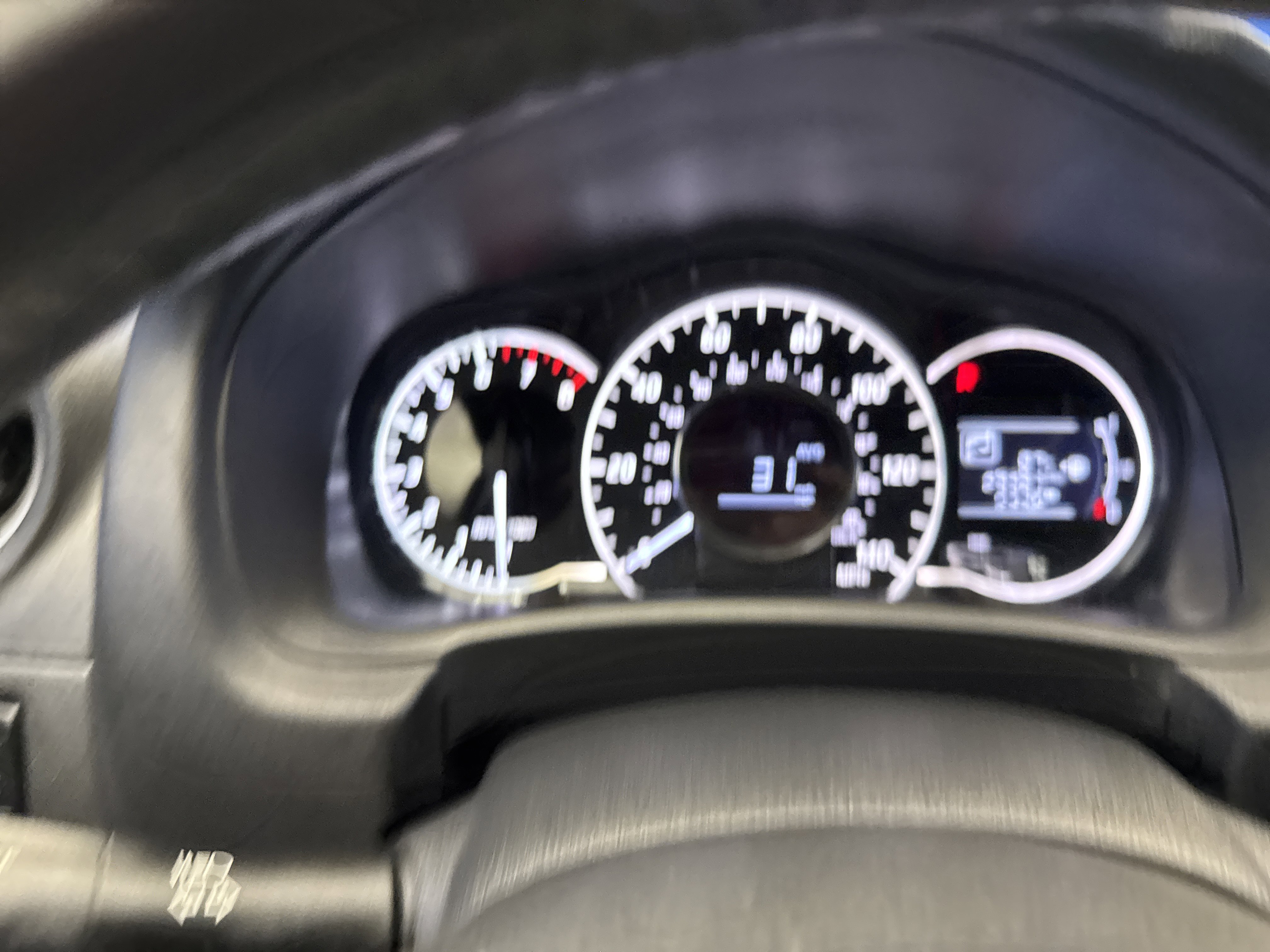 2016 Nissan Versa Note SL photo 3