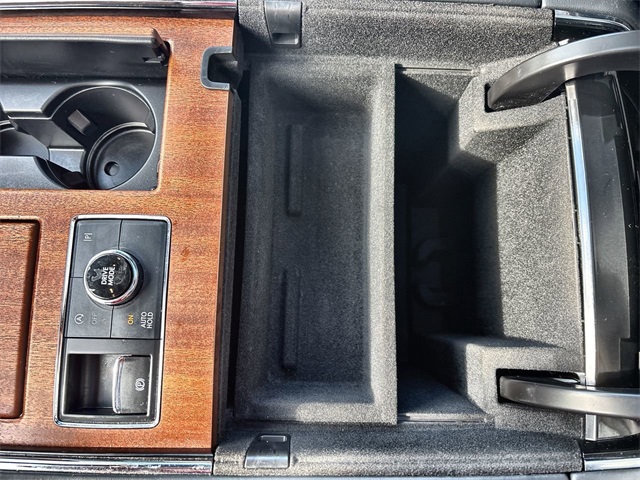 2022 Lincoln Navigator Black Label photo 20