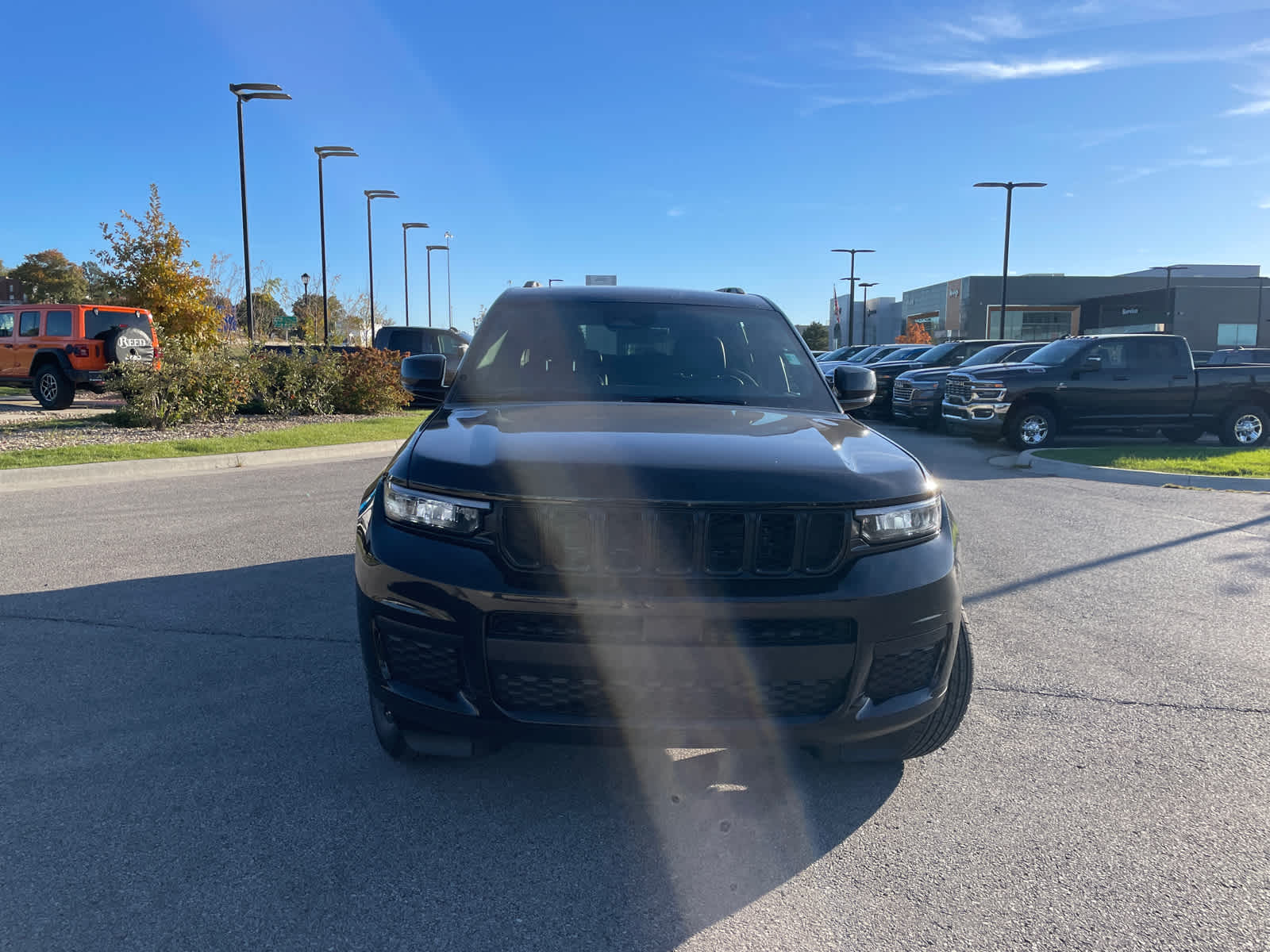 2025 Jeep Grand Cherokee Altitude X photo 2