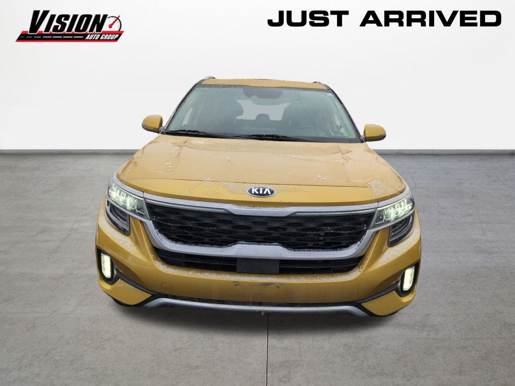 Used 2021 Kia Seltos SX with VIN KNDETCA26M7213840 for sale in East Rochester, NY