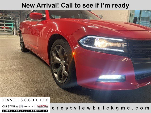 2015 Dodge Charger SXT's photo
