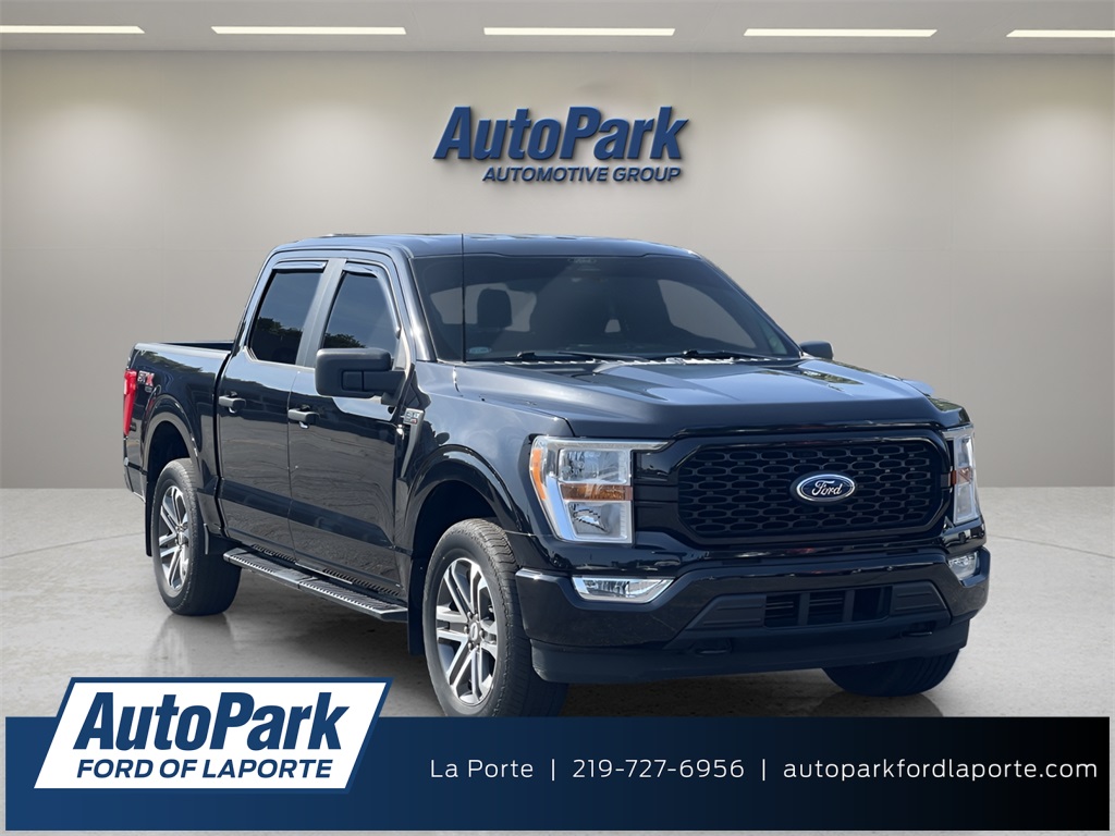 2022 Ford F-150 XL's photo