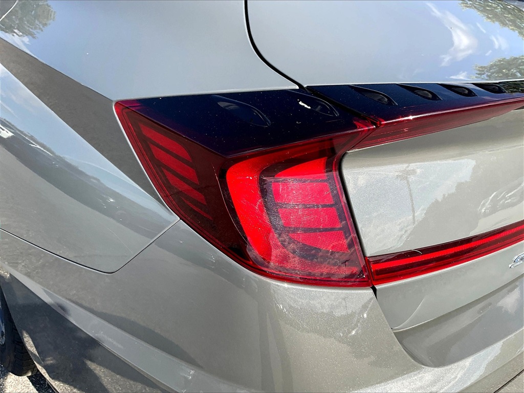 2022 Hyundai Sonata Hybrid Limited photo 31