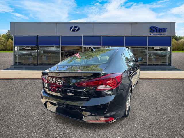 2020 Hyundai Elantra Limited photo 2