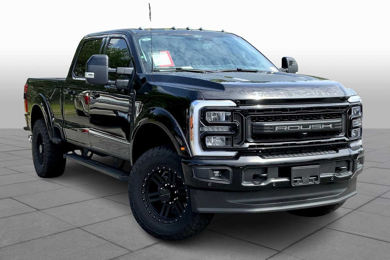 2025 Ford F-350 Lariat photo 2