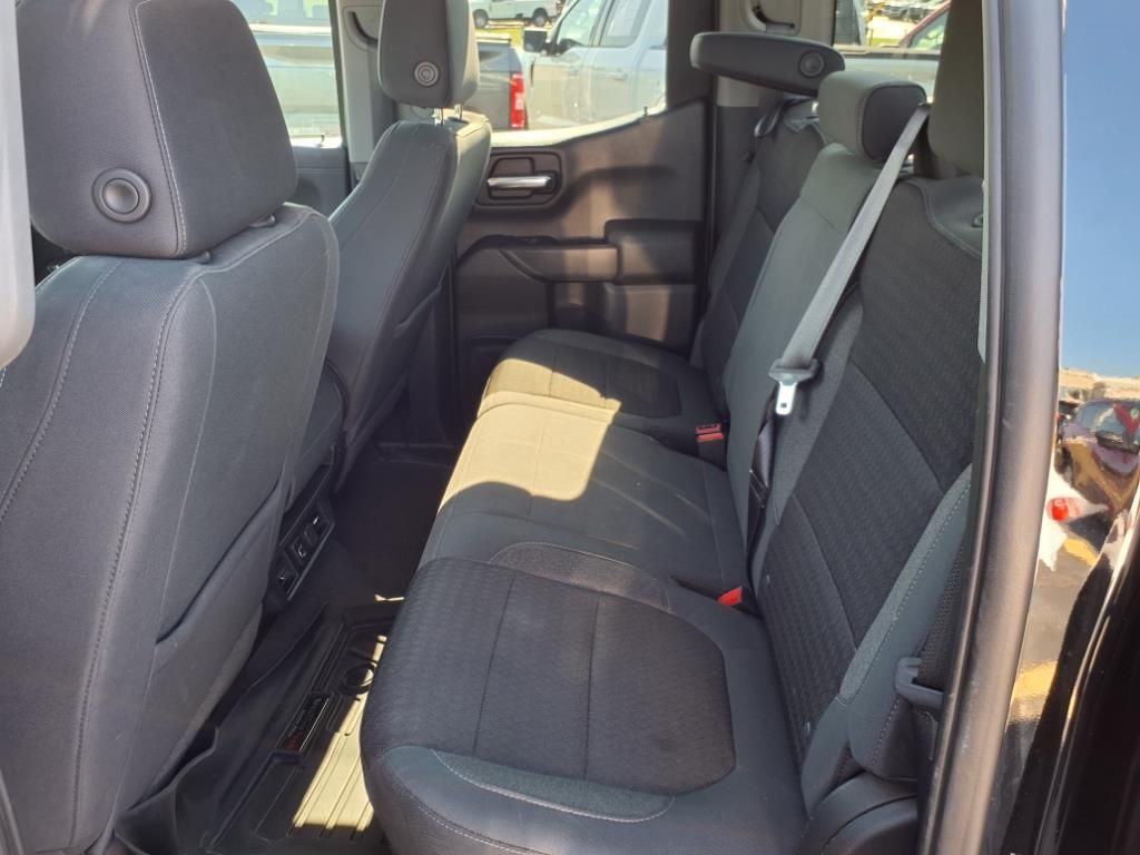 2019 Chevrolet Silverado 1500 LT photo 11