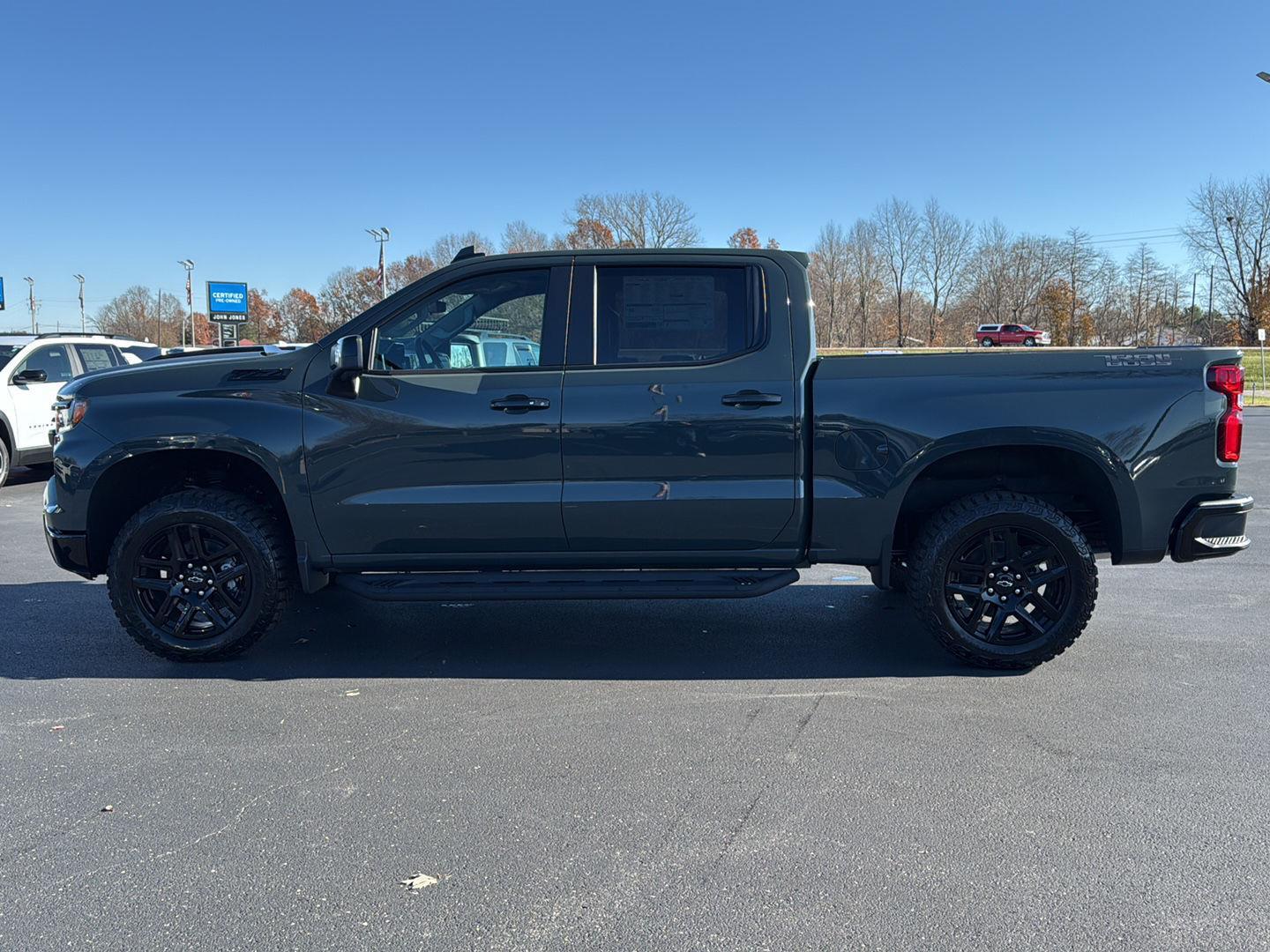 2026 Chevrolet Silverado 1500 LT Trail Boss photo 3