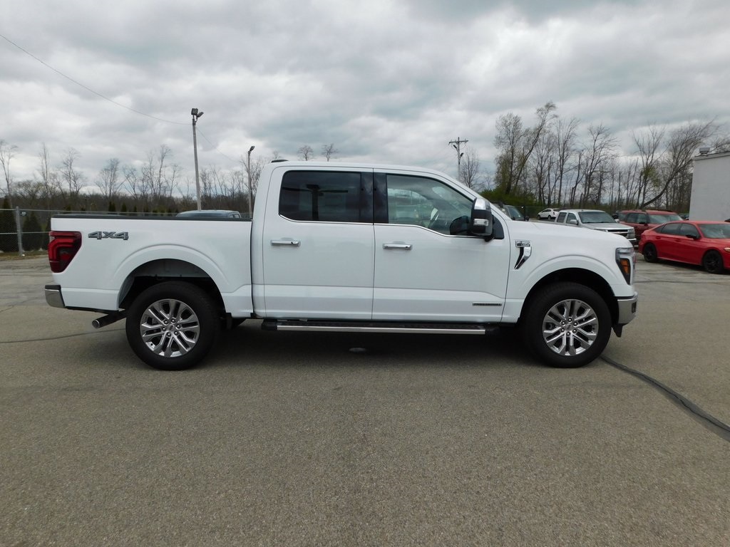 2025 Ford F-150 Lariat photo 2