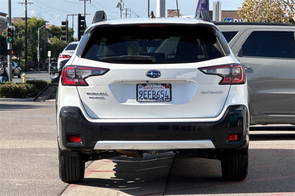 2023 Subaru Outback Limited photo 4