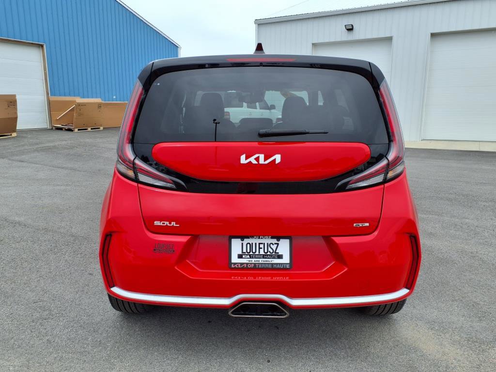 2024 Kia Soul GT-Line photo 5