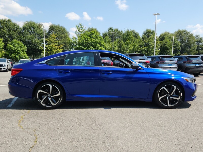2022 Honda Accord Sport photo 2