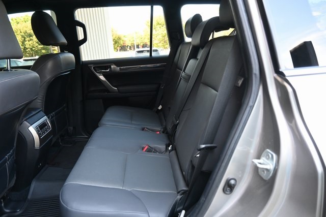 2020 Lexus GX 460 photo 19