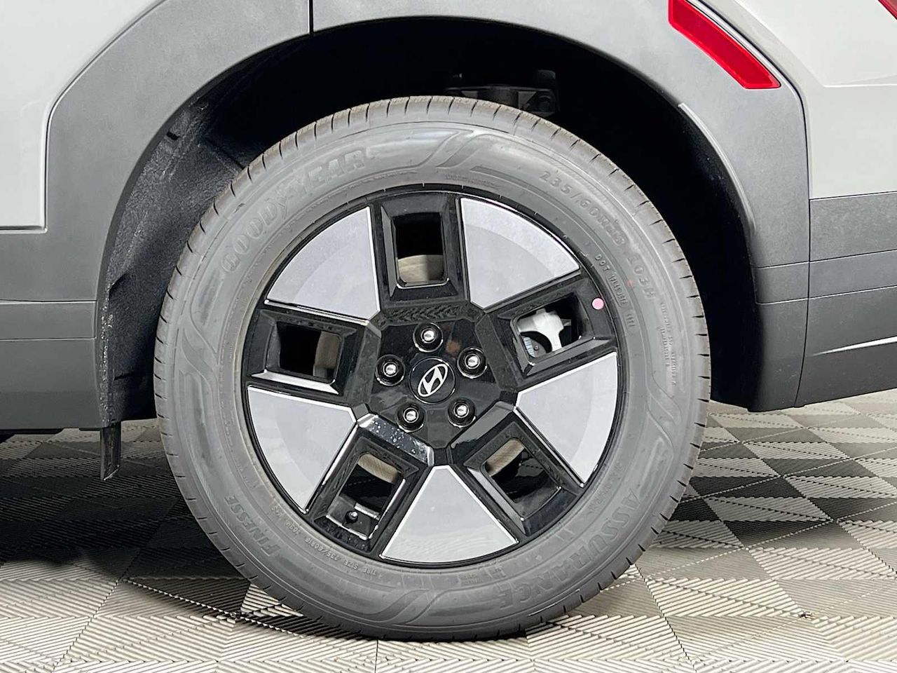 2026 Hyundai Santa Fe SEL photo 2