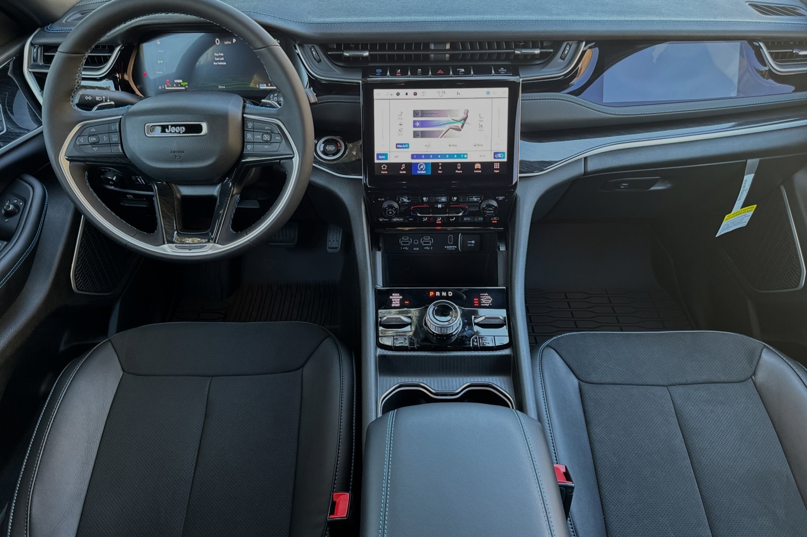 2023 Jeep Grand Cherokee Trailhawk 4xe photo 12