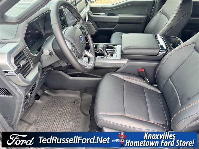 2025 Ford F-150 Lariat photo 10