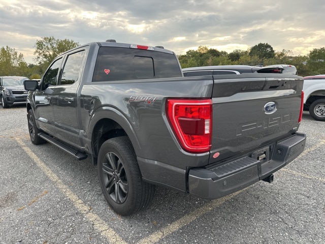 2022 Ford F-150 XLT photo 5