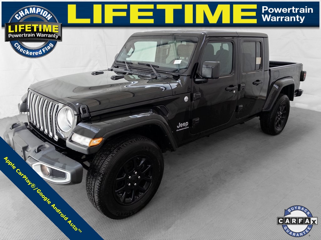 2023 Jeep Gladiator Overland's photo