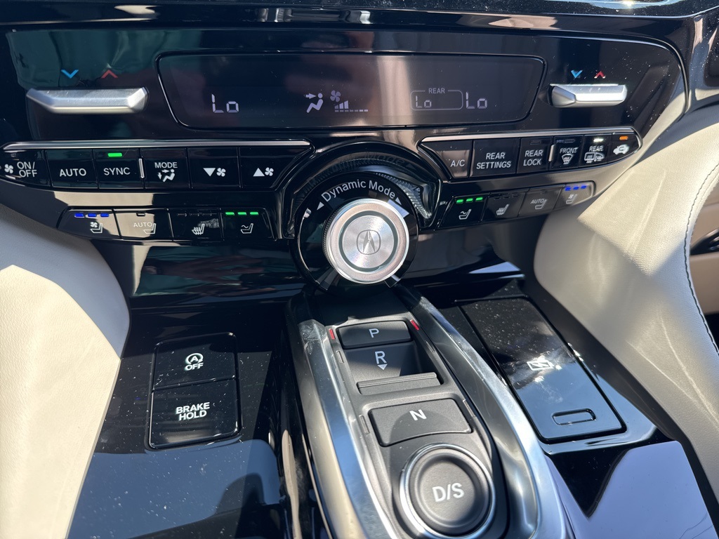 2026 Acura MDX SH-AWD A-Spec Advance photo 12