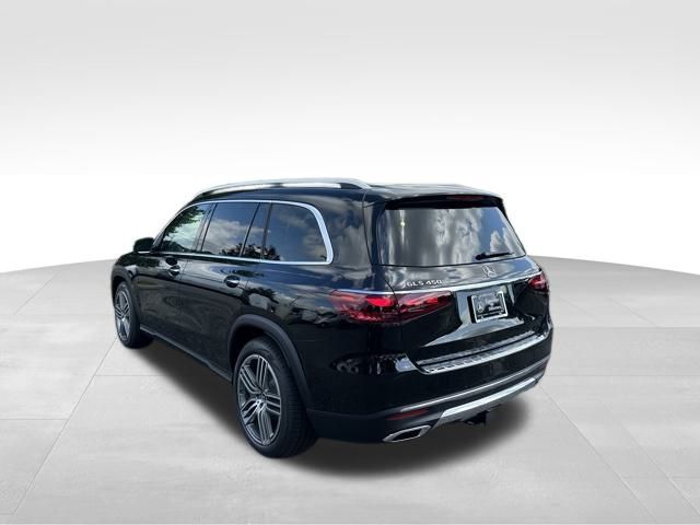 2025 Mercedes Benz GLS 450 4MATIC photo 2