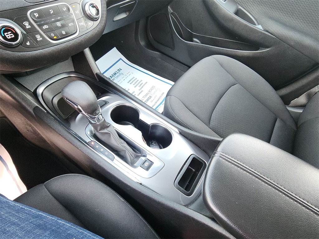 2023 Chevrolet Malibu 1LT photo 21