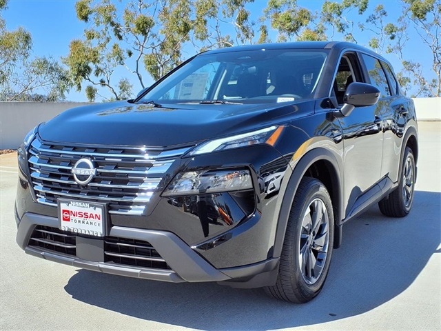 2026 Nissan Rogue SV photo 3