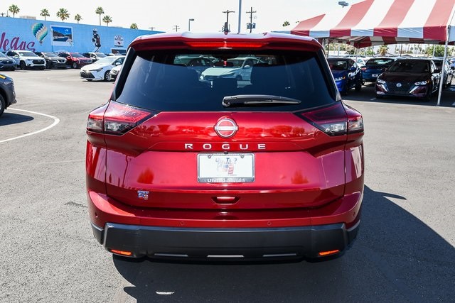 2026 Nissan Rogue S photo 3