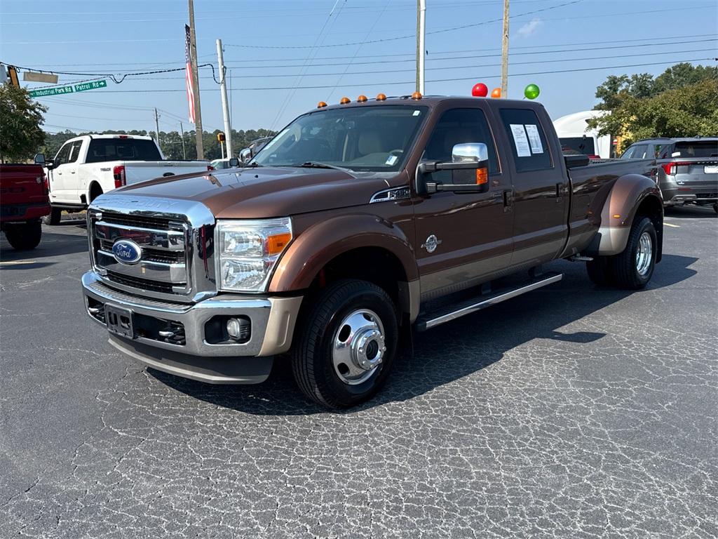 2011 Ford F-450 Lariat photo 7