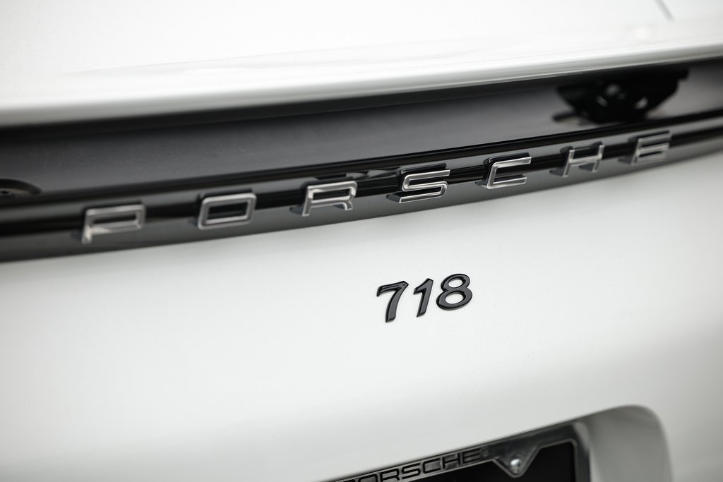 2024 Porsche Boxster photo 16